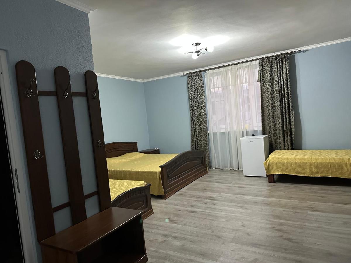 Hotel Gudauta Zewnętrze zdjęcie