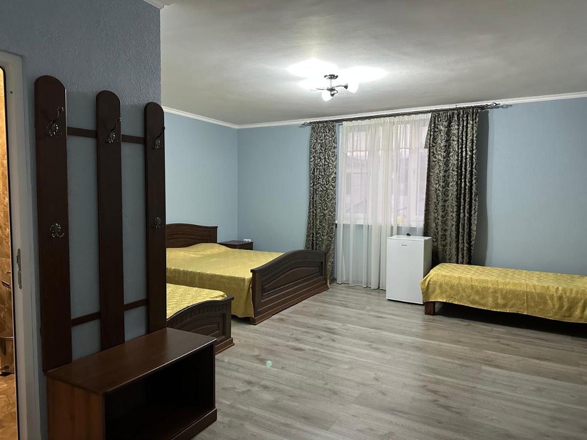 Hotel Gudauta Zewnętrze zdjęcie