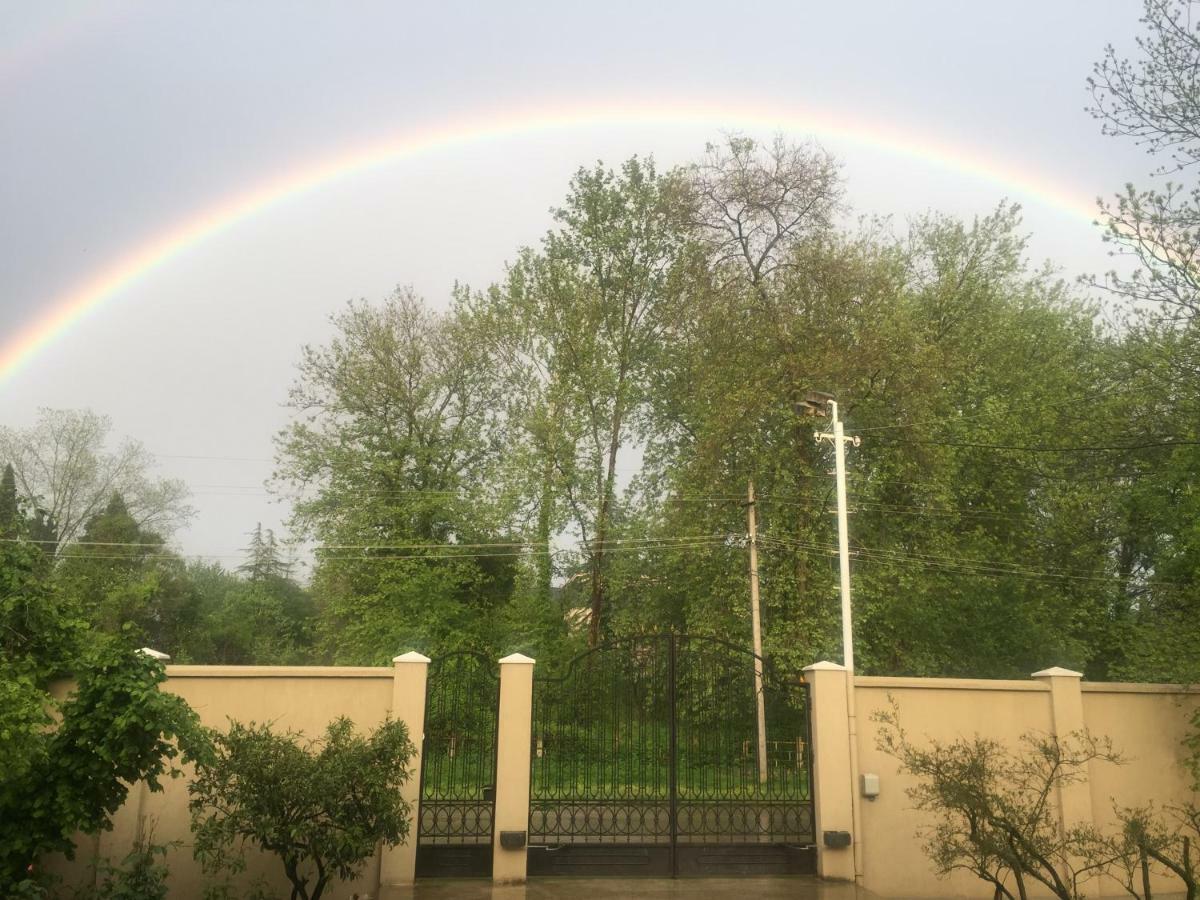 Hotel Gudauta Zewnętrze zdjęcie