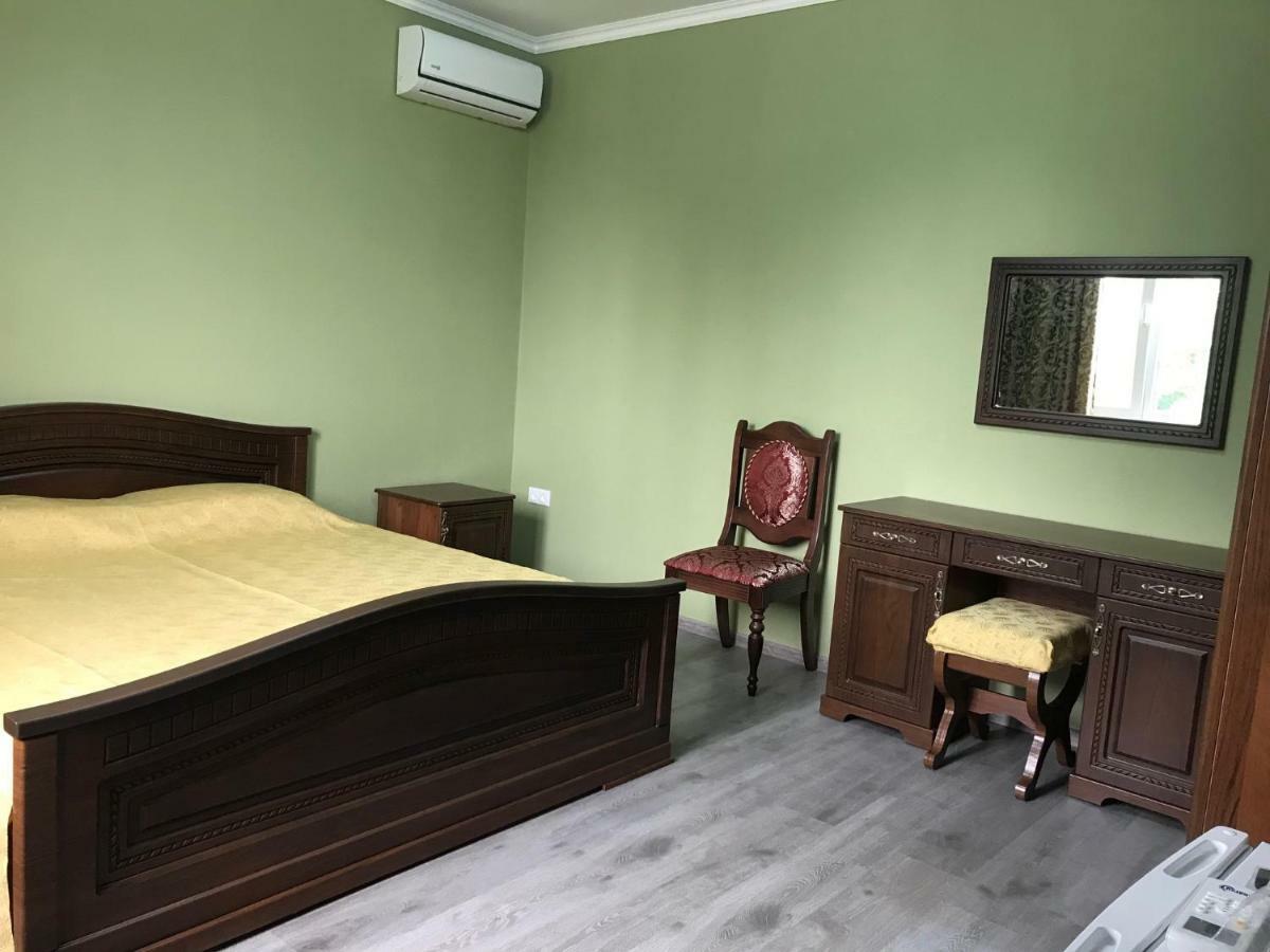Hotel Gudauta Zewnętrze zdjęcie